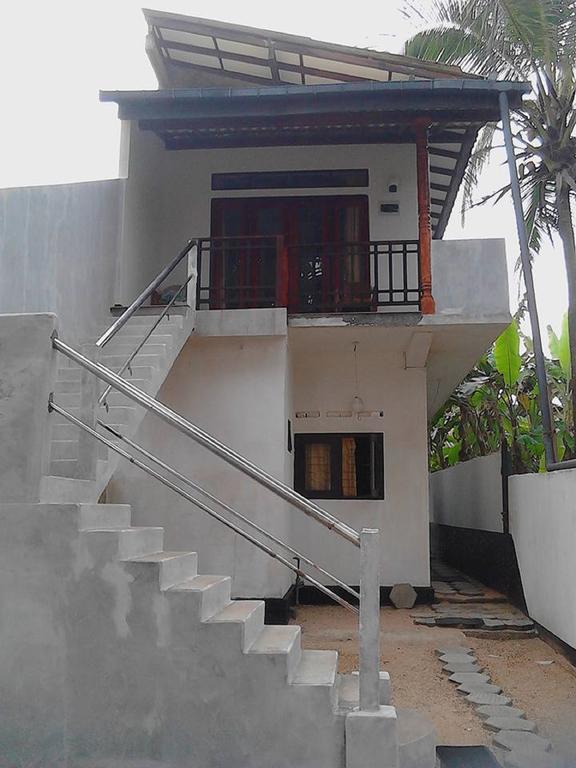 Arcade Beach Hotel Bentota Extérieur photo