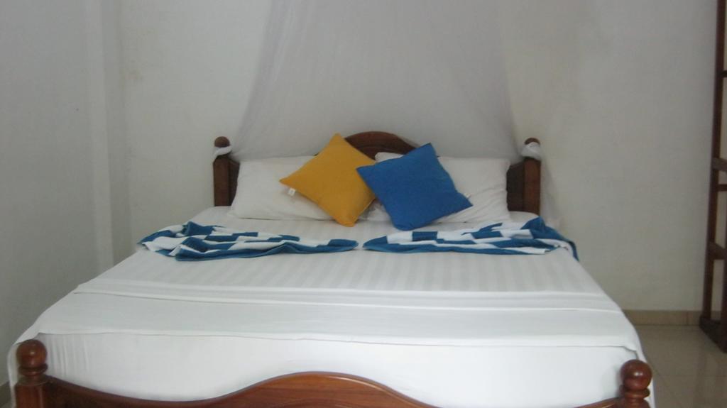 Arcade Beach Hotel Bentota Extérieur photo